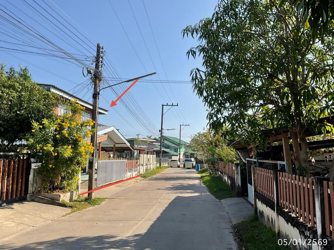 ขายบ้านเดี่ยว หนองครก เมืองศรีสะเกษ พื้นที่กว้างขวาง ทำเลดี เดินทางสะดวกสบาย