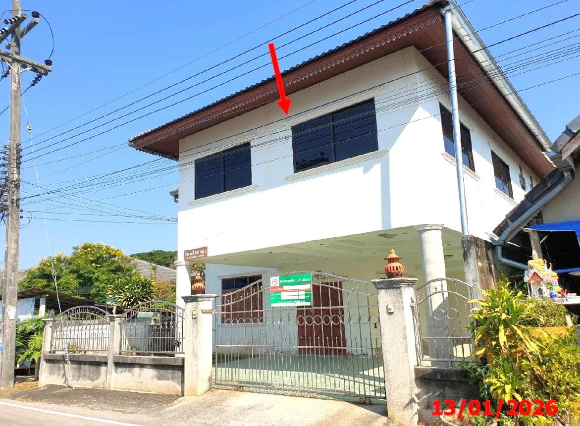 บ้านเดี่ยว พิชัย เมืองลำปาง ลำปาง พื้นที่ 58.3 ตร.ว. พื้นที่ใช้สอย 311.5 ตร.ม. 5 ห้องนอน 3 ห้องน้ำ