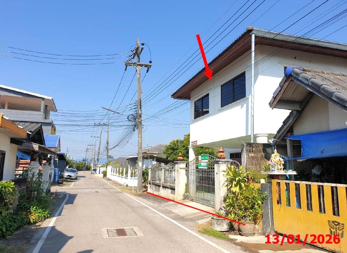 บ้านเดี่ยว พิชัย เมืองลำปาง ลำปาง พื้นที่ 58.3 ตร.ว. พื้นที่ใช้สอย 311.5 ตร.ม. 5 ห้องนอน 3 ห้องน้ำ