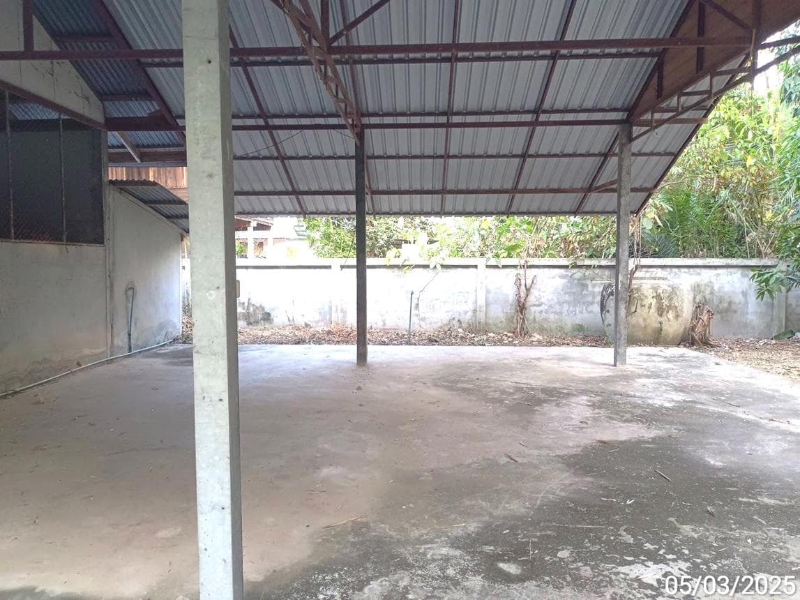 บ้านเดี่ยว 2 ห้องนอน พื้นที่ 243 ตร.ม. ทำเลศักยภาพ เมืองเดช เดชอุดม อุบลราชธานี