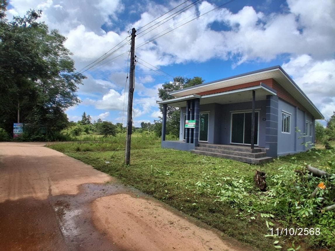บ้านเดี่ยว โนนหนามแท่ง เมืองอำนาจเจริญ อำนาจเจริญ พื้นที่ 50 ตร.ว. พื้นที่ใช้สอย 110.62 ตร.ม. 2 ห้องนอน 2 ห้องน้ำ
