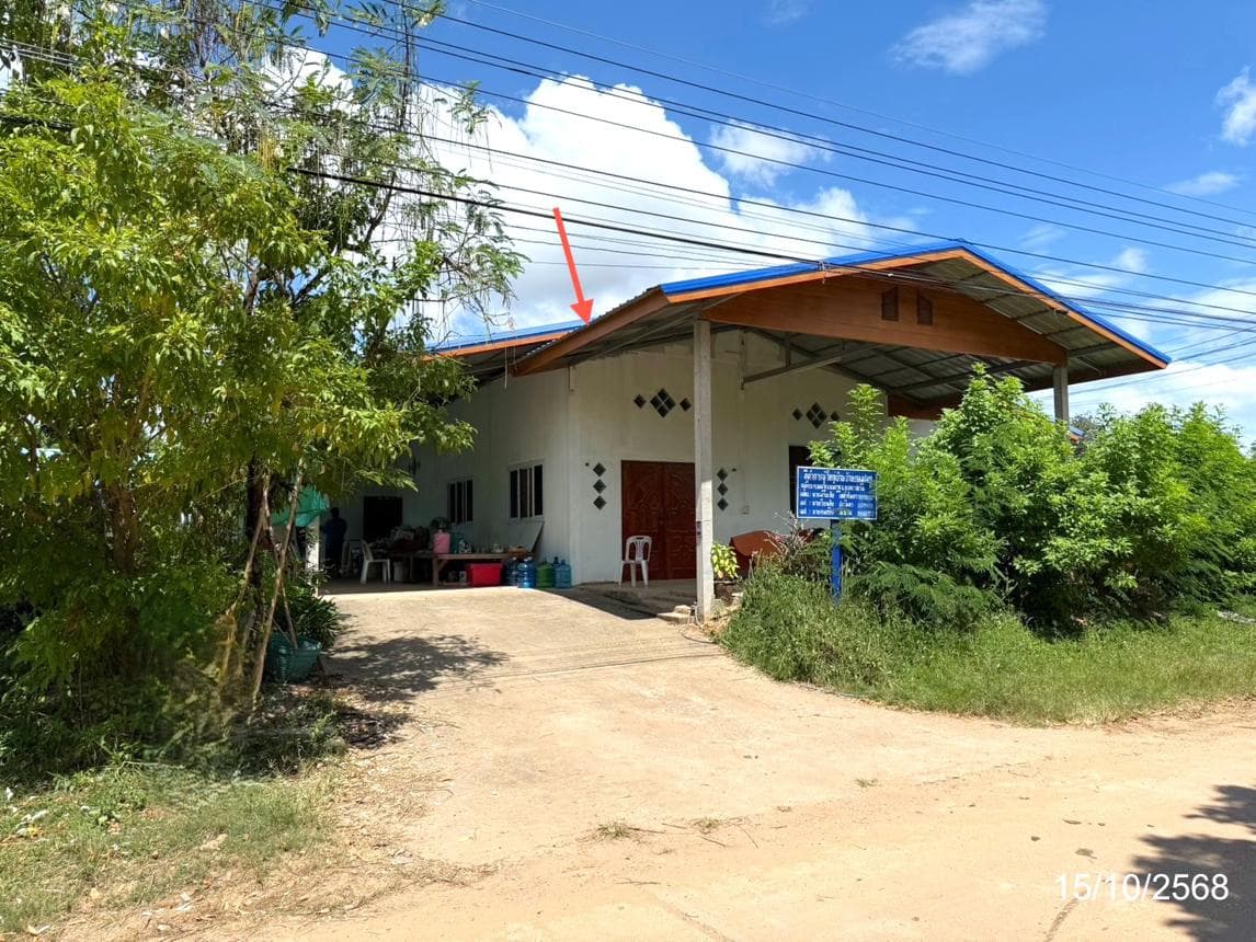 บ้านเดี่ยว เขมราฐ อุบลราชธานี 1 ห้องนอน 1 ห้องน้ำ พื้นที่ 186 ตร.ม. บนที่ดิน 8 ตร.ว. ทำเลสงบ บรรยากาศริมฝั่งโขง ราคาคุ้มค่าเพียง 2.15 ล้าน