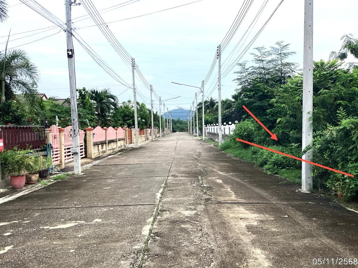 ขายที่ดินเปล่า ชายเขา 1 หัวหิน ประจวบคีรีขันธ์ ทำเลหัวหิน เนื้อที่ 13 ตร.ว. เหมาะสำหรับสร้างที่อยู่อาศัยและลงทุน