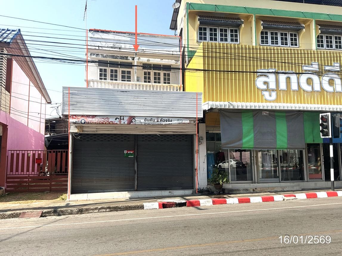 ขายอาคารพาณิชย์ ธาตุเชิงชุม เมืองสกลนคร สกลนคร พื้นที่ 21.1 ตร.ว. พื้นที่ใช้สอย 152.9 ตร.ม. 3 ห้องนอน 2 ห้องน้ำ