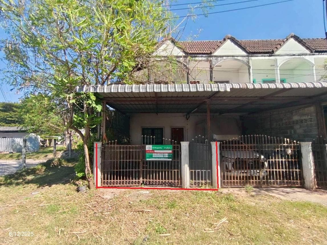ขายทาวน์เฮ้าส์ หนองไผ่ ชุมแพ ขอนแก่น 2 ห้องนอน สเปซกว้าง 116 ตร.ม. ทำเลดี ราคาล้านต้นๆ