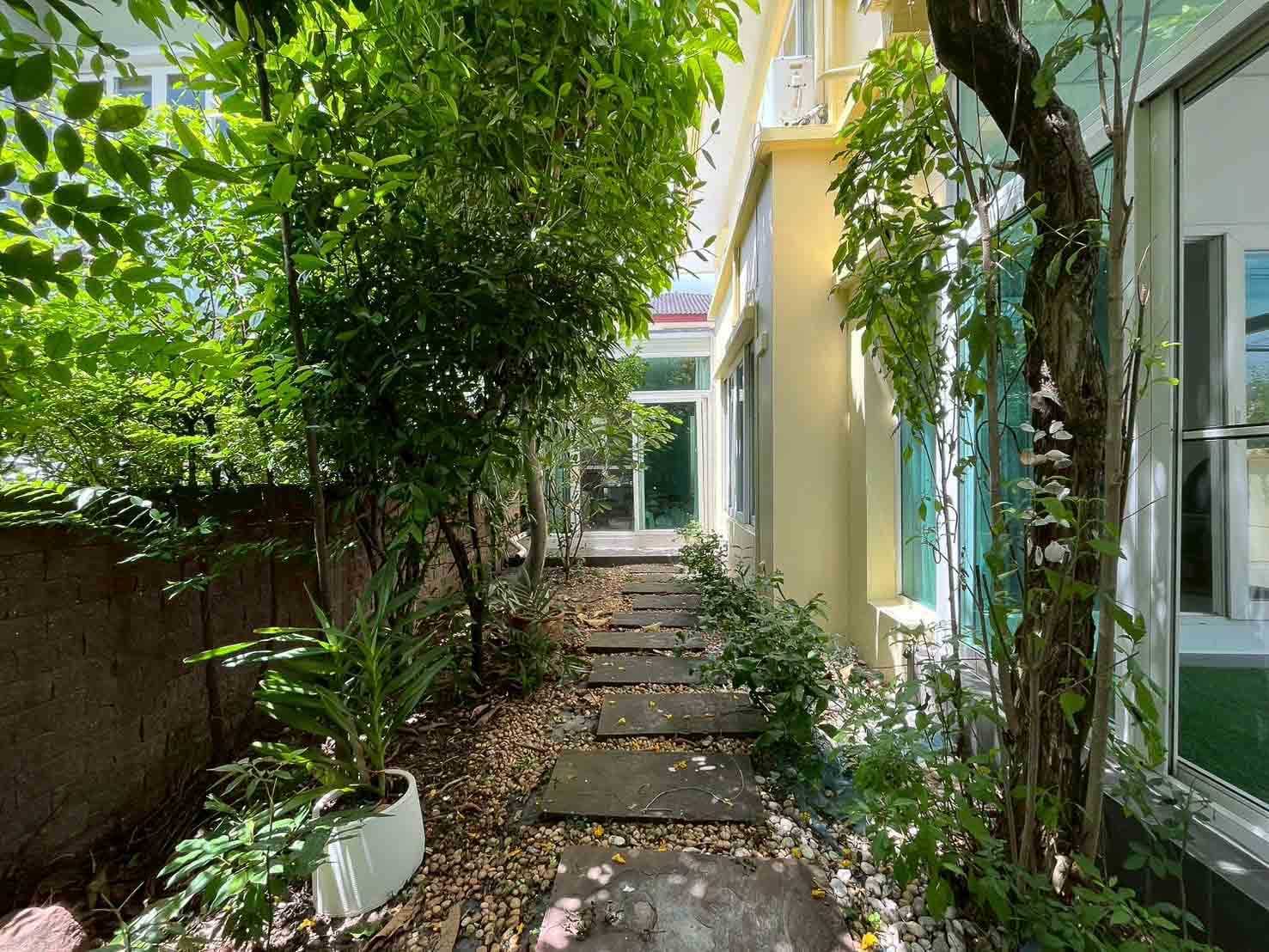 ขาย บ้านเดี่ยว หมู่บ้าน Casa Ville วัชรพล 64 ตรว 2 ชั้น รีโนเวทใหม่
