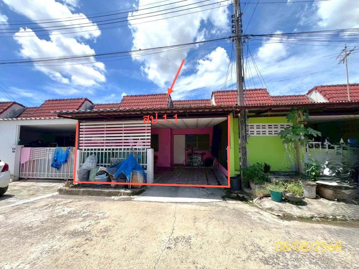 ทาวน์โฮม เรือนสุข 2 ลำผักกูด ธัญบุรี 1 ห้องนอน ราคาไม่ถึงล้าน ผ่อนสบายกว่าเช่า