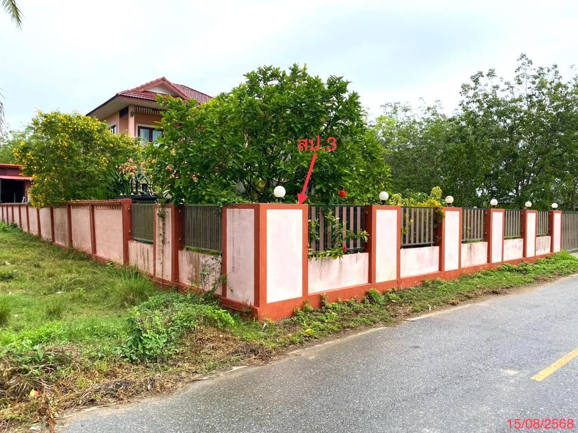 บ้านเดี่ยว กำแพงเพชร รัตภูมิ สงขลา 4 ห้องนอน 5 ห้องน้ำ พื้นที่ใช้สอยกว้างขวาง 246 ตร.ม. ทำเลดีบรรยากาศเป็นส่วนตัว เดินทางสะดวก ราคาพิเศษ 8.5 ล้าน