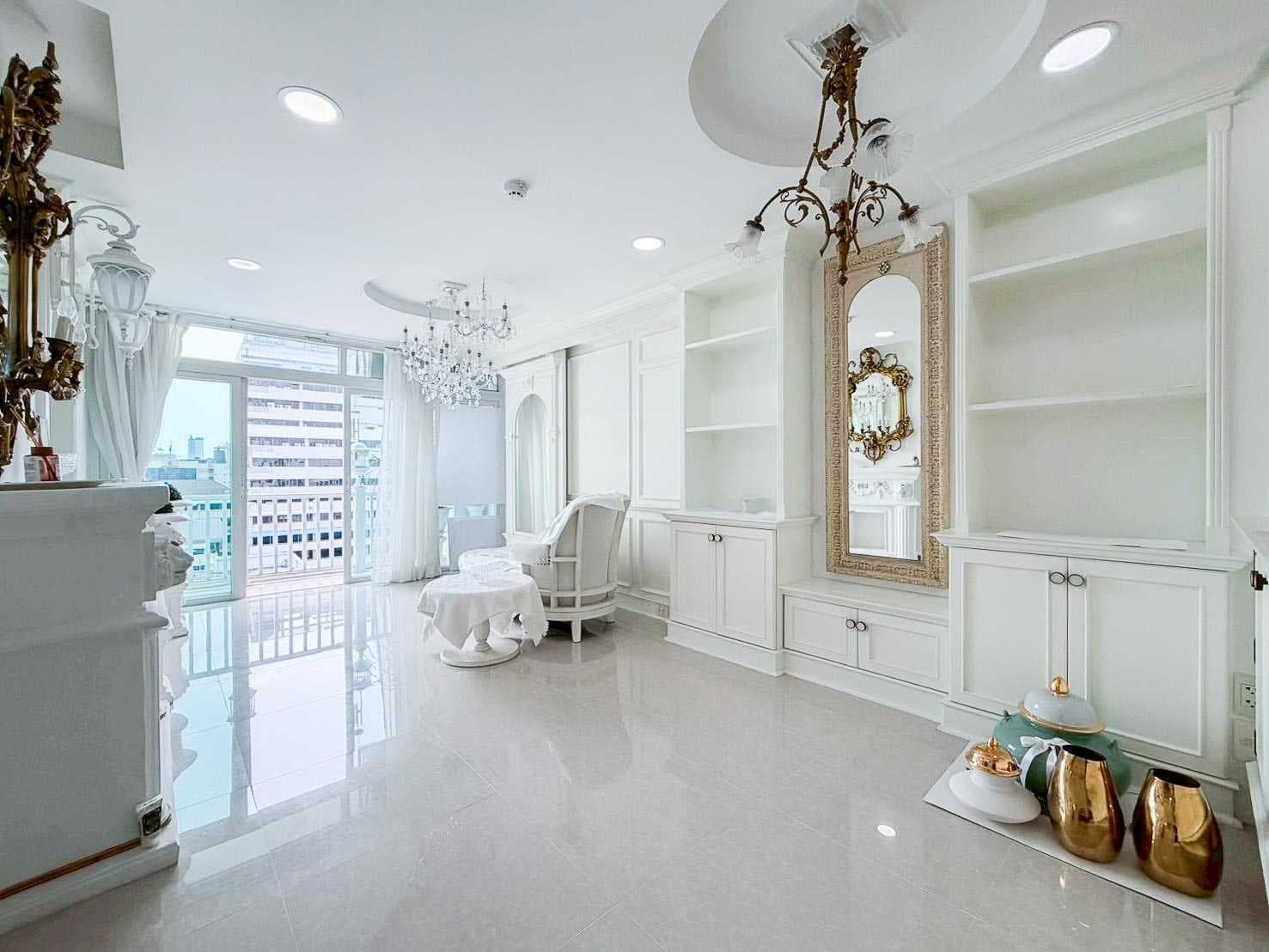 ขาย คอนโด Sathorn Residence ติดเดอะเพลนเนอรี่สาทร อยู่หลังตึก สินสาธร ทาวเวอร์ ใกล้ BTS สถานี กรุงธนบุรี 39 ตรม ห้อง Studio ชั้น 8