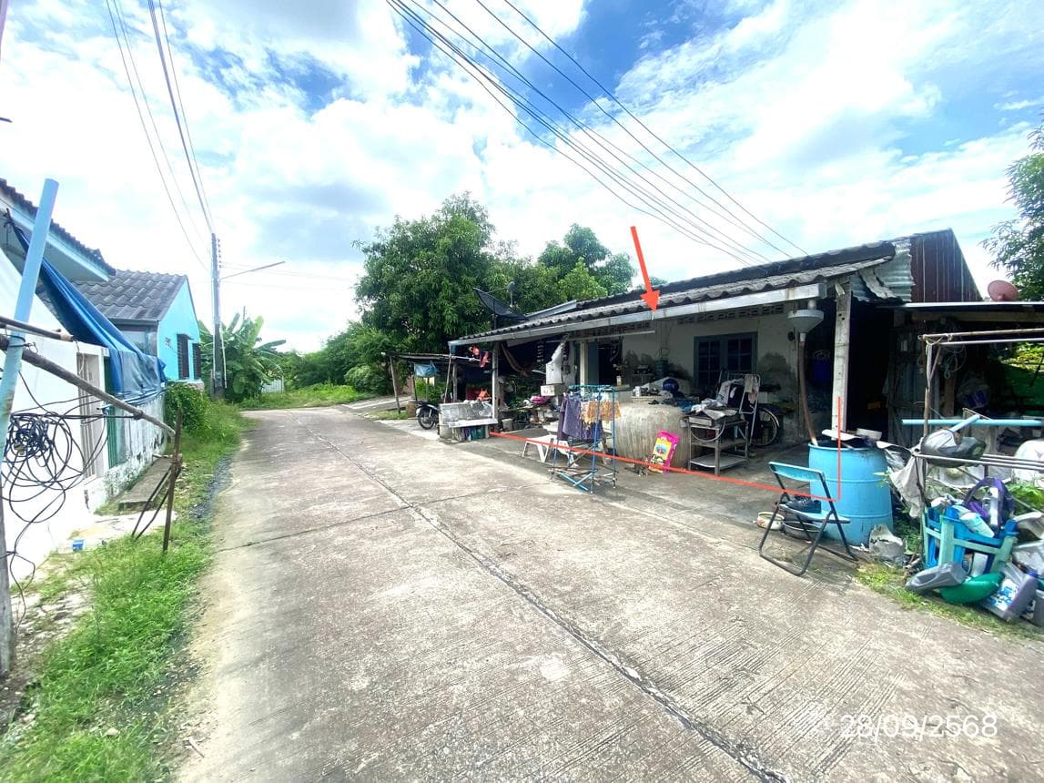 บ้านเดี่ยว บ้านช้าง พนัสนิคม ชลบุรี 1 ห้องนอน 1 ห้องน้ำ พื้นที่ใช้สอย 92 ตร.ม. บนที่ดิน 43 ตร.ว. ทำเลสงบเดินทางสะดวก ราคาพิเศษ 8.05 แสน