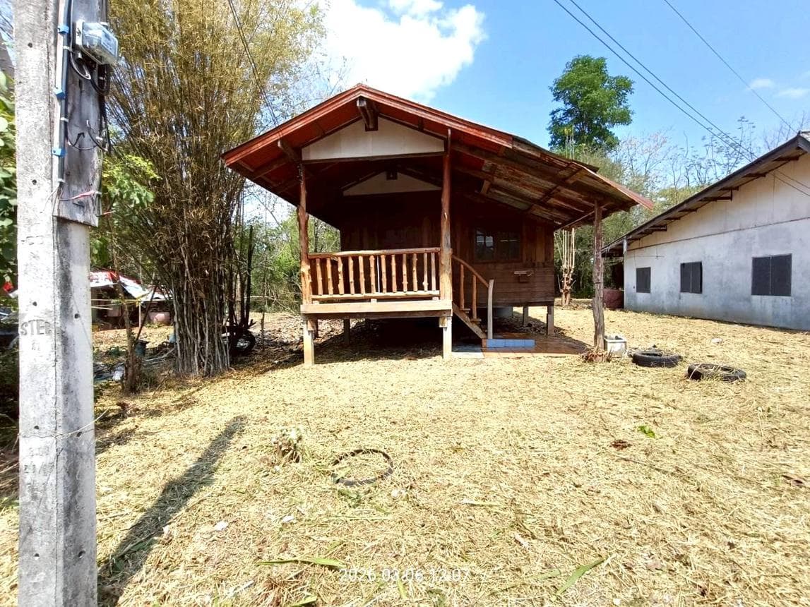 บ้านเดี่ยวชั้นเดียว ทำเลท่าพล เมืองเพชรบูรณ์ พื้นที่กว้างขวาง ฟังก์ชันครบ 3 ห้องนอน