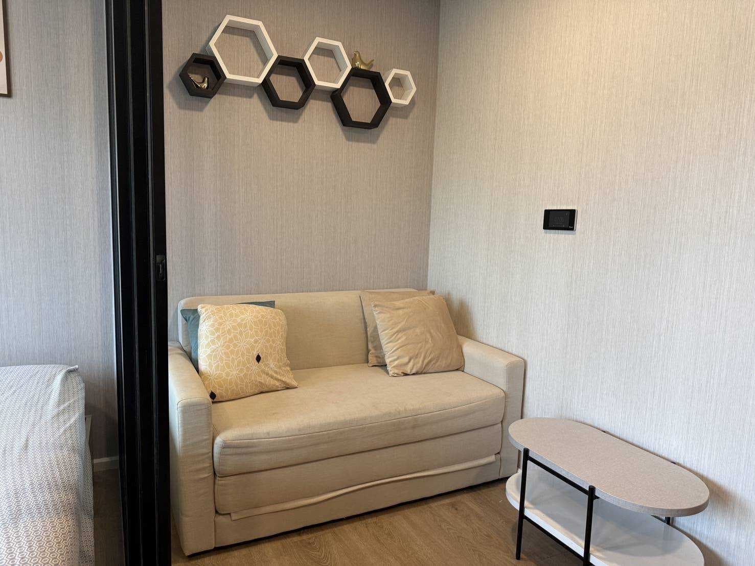 ขายคอนโด Kave TU ห้องสวย พร้อมอยู่ ตรงข้าม มธ. รังสิต ราคาเพียง 1.6 ล้านบาท
