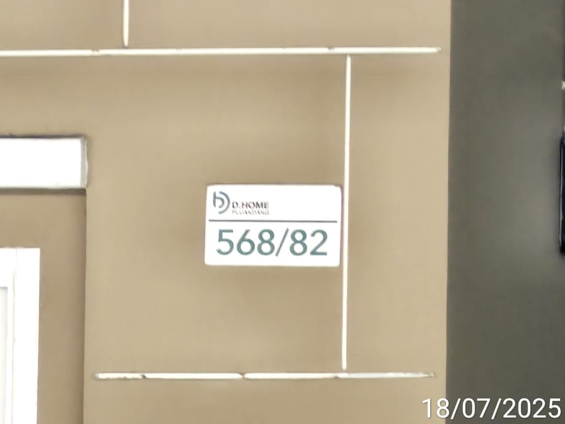ทาวน์โฮม ดีโฮม ปลวกแดง-วังตาผิน (D Home) 2 ห้องนอน 2 ห้องน้ำ ที่ดินกว้าง 27.3 ตร.ว. ทำเลปังใกล้แหล่งงาน