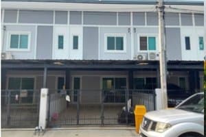 ทาวน์เฮ้าส์ บ้านฉัตรหลวง โครงการ 15 สามโคก-ปทุมธานี