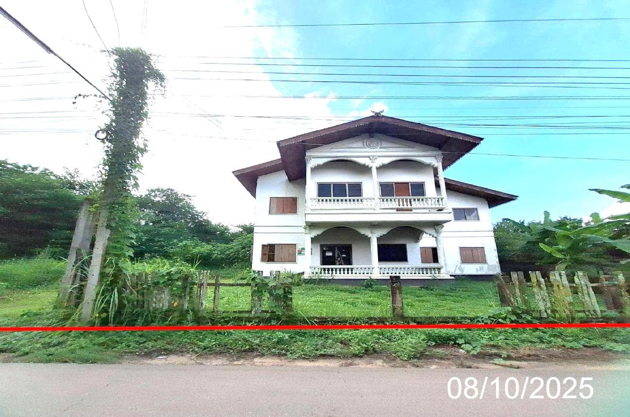 บ้านเดี่ยวทำเลศักยภาพ บ้านค่า เมืองลำปาง พื้นที่ใช้สอยกว้าง 395.5 ตร.ม. ฟังก์ชัน 5 ห้องนอน