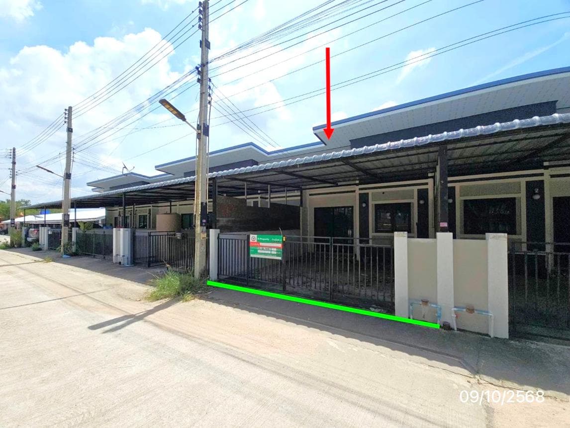 ทาวน์เฮ้าส์ เดอะอมตะโฮม พนานิคม นิคมพัฒนา ระยอง 2 ห้องนอน 95 ตร.ม. ทำเลดีใกล้นิคมอุตสาหกรรม ราคาคุ้มค่า