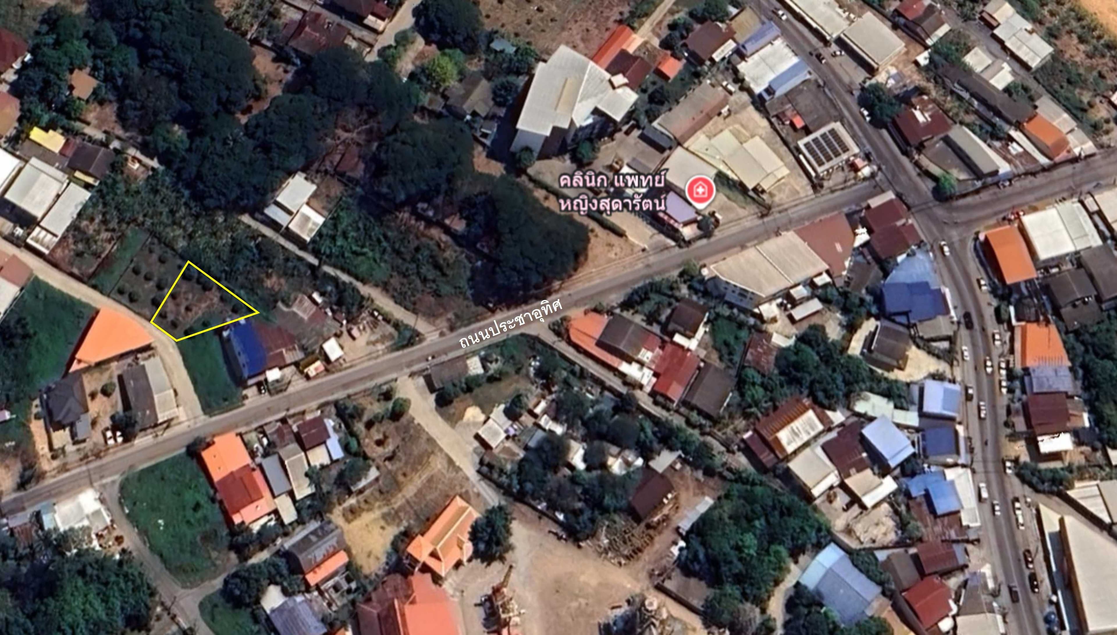 ที่ดินในเมืองพิษณุโลก 108 ตร.วา บนถนนประชาอุทิศ เชื่อมต่อได้หลายเส้นทาง เหมาะอยู่อาศัยและโฮมออฟฟิศ