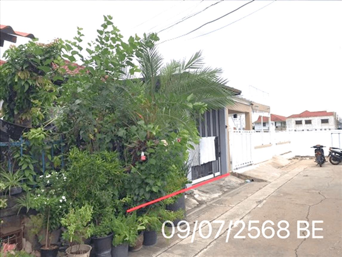 ทาวน์เฮ้าส์ พฤกษา 3 บางคูรัด บางบัวทอง นนทบุรี 2 ห้องนอน 1 ห้องน้ำ พื้นที่ 60 ตร.ม. บนที่ดิน 18 ตร.ว. ทำเลดีในย่านชุมชน เดินทางสะดวก ราคาคุ้มค่าเพียง 1.33 ล้าน
