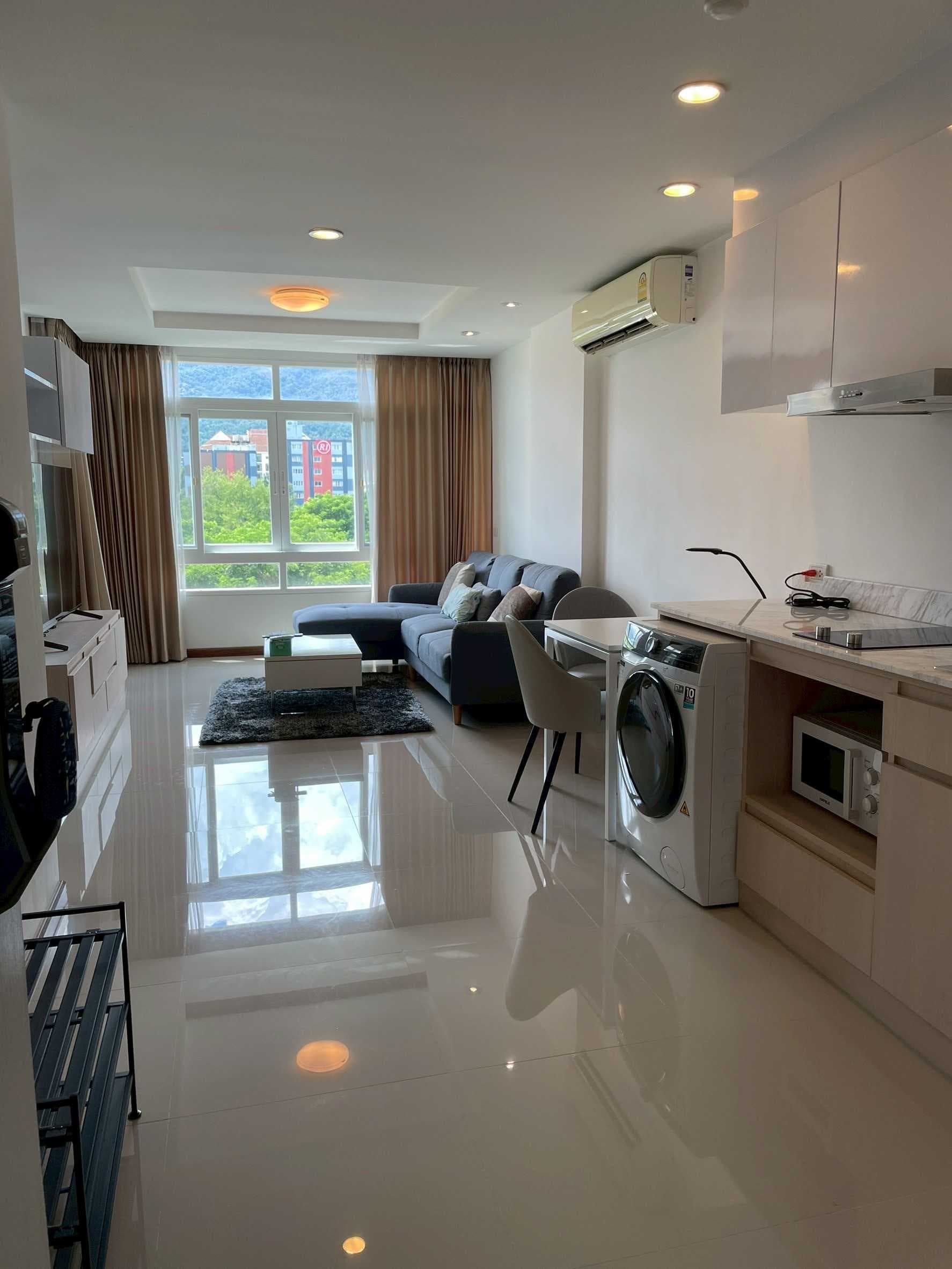 ขาย The Unique 2 Condo @ Nimman ห้อง 504