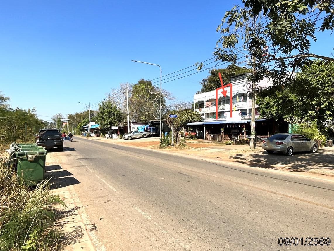 อาคารพาณิชย์ 3 ห้องนอน พื้นที่ 160 ตร.ม. ทำเลศักยภาพ ท่าตูม ศรีมหาโพธิ ปราจีนบุรี