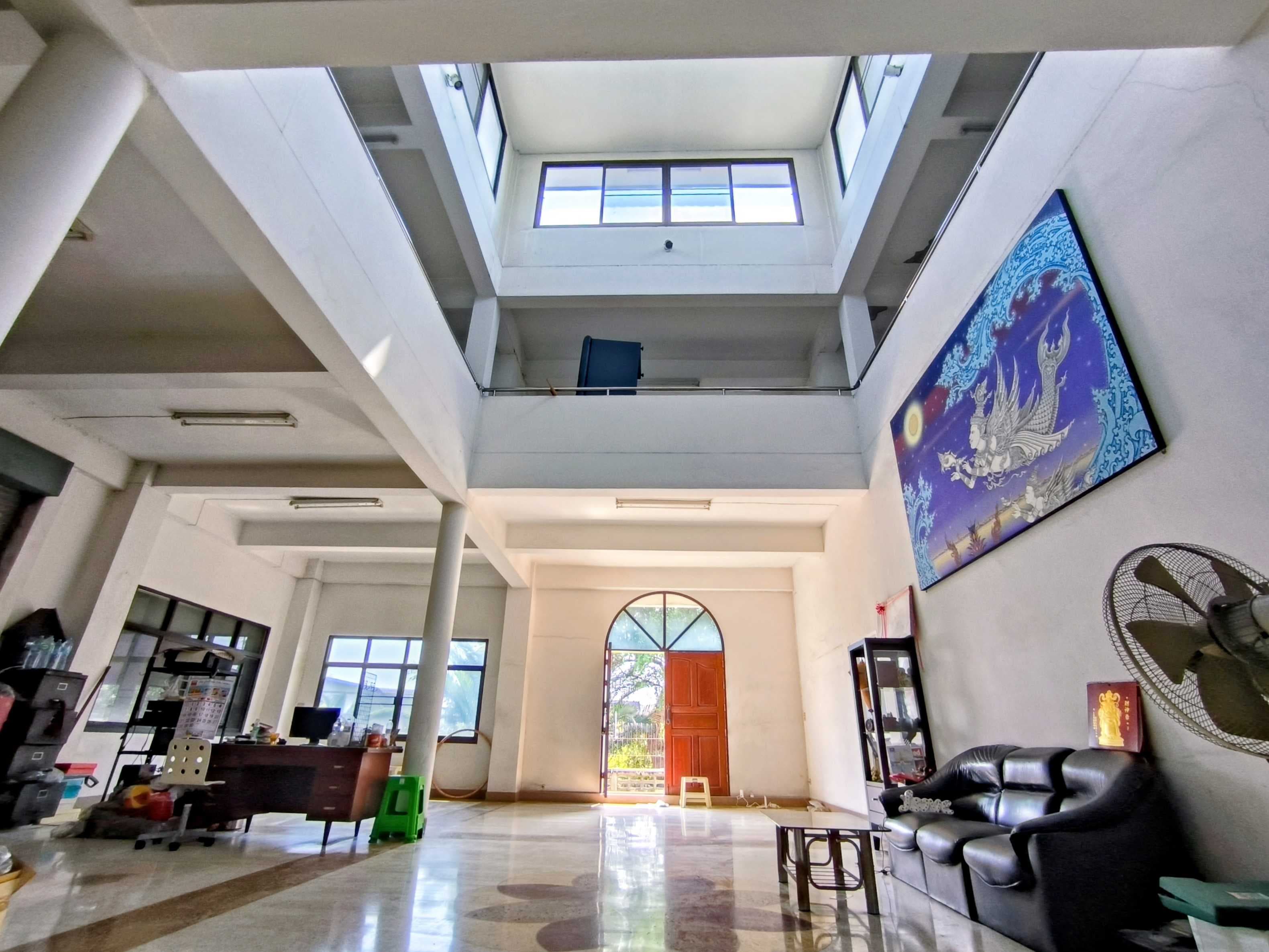 ขาย Commercial Asset | อาคารสำนักงาน + โกดัง + บ้านพักคนงาน ถ.ปู่เจ้าสมิงพราย | พระประแดง | สมุทรปราการ ราคา 19,900,000 บาท