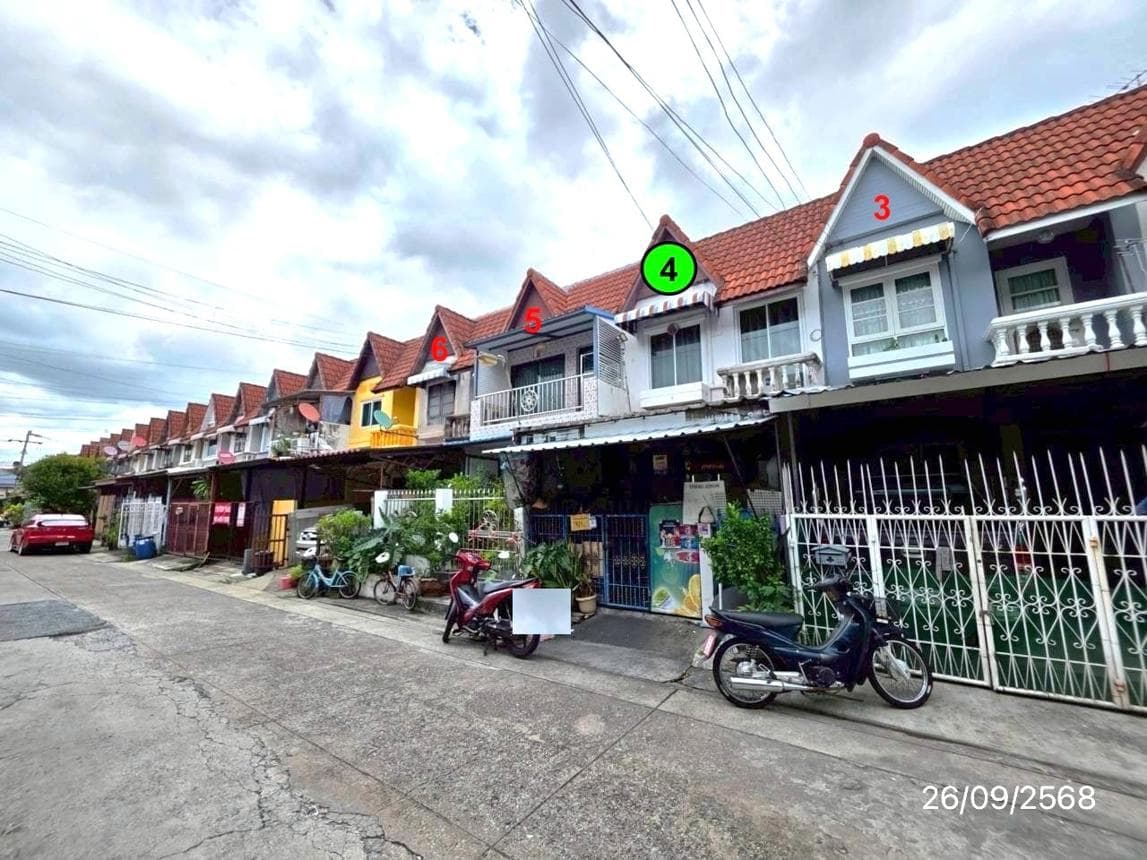 ทาวน์โฮม ธรรมสาธิต วิลล่า สุขุมวิท 101/1 สเปซกว้าง 104 ตร.ม. ทำเลเมืองราคาดี 2.26 ล้าน