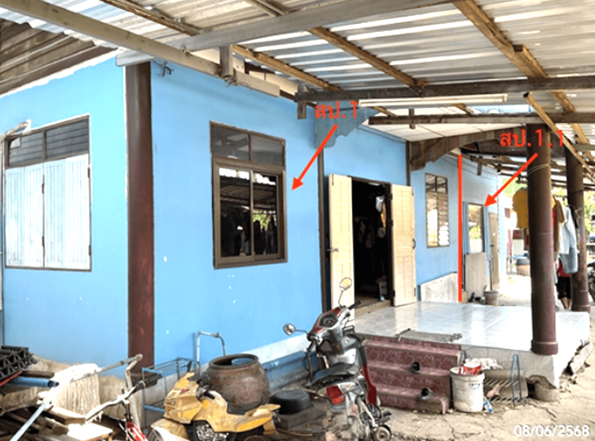 บ้านเดี่ยว คลองเปรง เมืองฉะเชิงเทรา พื้นที่กว้าง 132 ตร.ม. บนที่ดิน 54 ตร.ว. ราคาไม่ถึงล้าน
