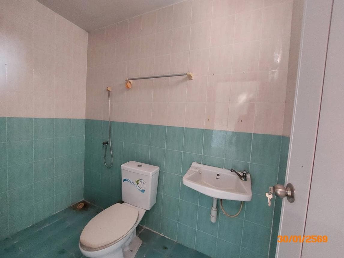 อาคารพาณิชย์ 2 ห้องนอน พื้นที่ 130.95 ตร.ม. ทำเลศักยภาพ วัดประดู่ เมืองสุราษฎร์ธานี สุราษฎร์ธานี