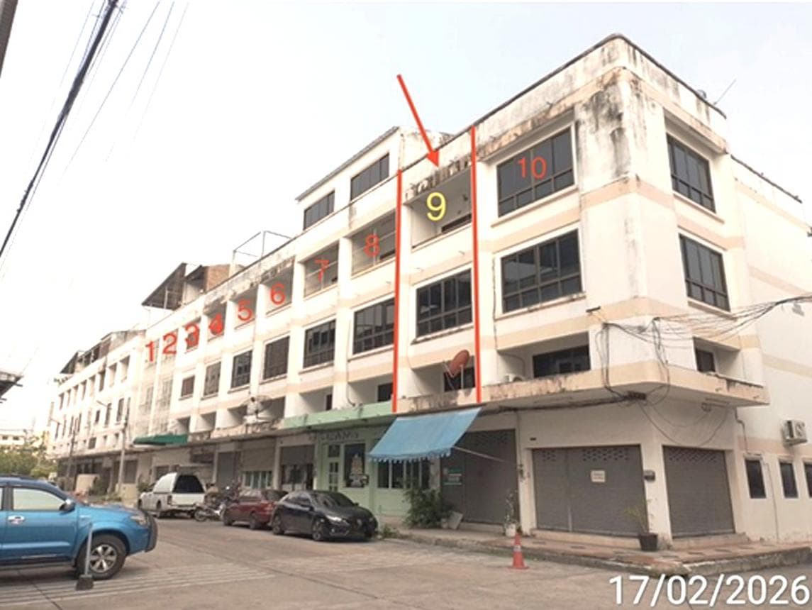 ขายอาคารพาณิชย์ทำเลทองค้าขาย 3 ชั้น โครงการศรีราชา แลนด์ แอนด์ เฮ้าส์ 2 ขนาด 21 ตร.ว. พื้นที่ใช้สอย 188 ตร.ม. ย่านสุรศักดิ์ ศรีราชา ชลบุรี เหมาะทำธุรกิจและอยู่อาศัย