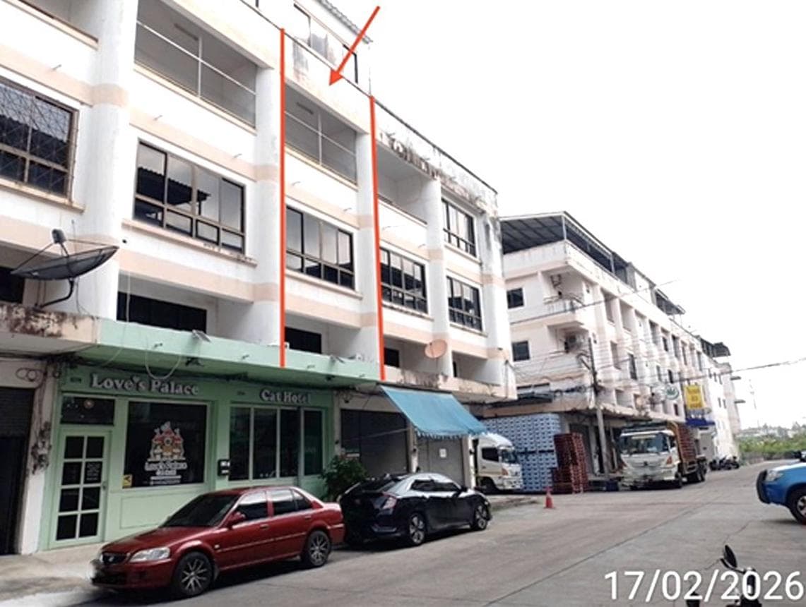 ขายอาคารพาณิชย์ทำเลทองค้าขาย 3 ชั้น โครงการศรีราชา แลนด์ แอนด์ เฮ้าส์ 2 ขนาด 21 ตร.ว. พื้นที่ใช้สอย 188 ตร.ม. ย่านสุรศักดิ์ ศรีราชา ชลบุรี เหมาะทำธุรกิจและอยู่อาศัย