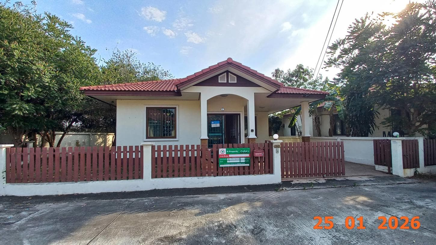 บ้านเดี่ยว สิริชนาภัทร์ บึง ศรีราชา ชลบุรี พื้นที่ 74.9 ตร.ว. พื้นที่ใช้สอย 106 ตร.ม. 2 ห้องนอน 2 ห้องน้ำ