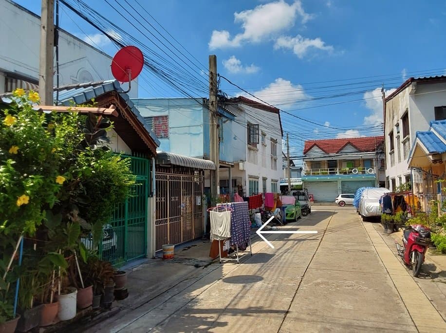 ทาวน์เฮ้าส์ นครทองปาร์ควิว 3 บางบัวทอง-นนทบุรี