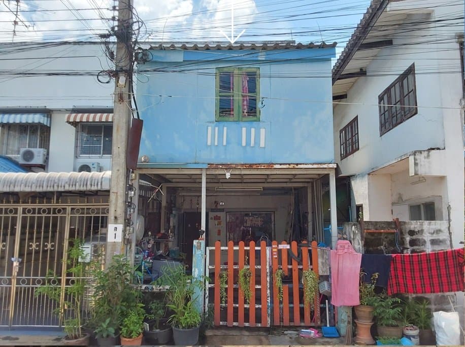 ทาวน์เฮ้าส์ นครทองปาร์ควิว 3 บางบัวทอง-นนทบุรี