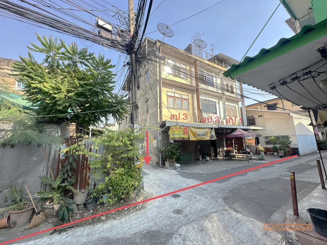 อาคารพาณิชย์ บุคคโล เขตธนบุรี กรุงเทพมหานคร พื้นที่ใช้สอย 1148 ตร.ม. 11 ห้องนอน 7 ห้องน้ำ