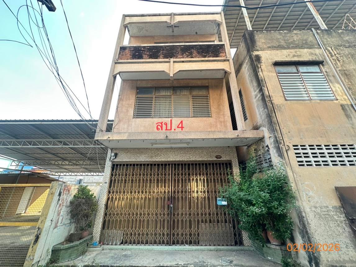 อาคารพาณิชย์ บุคคโล เขตธนบุรี กรุงเทพมหานคร พื้นที่ใช้สอย 1148 ตร.ม. 11 ห้องนอน 7 ห้องน้ำ