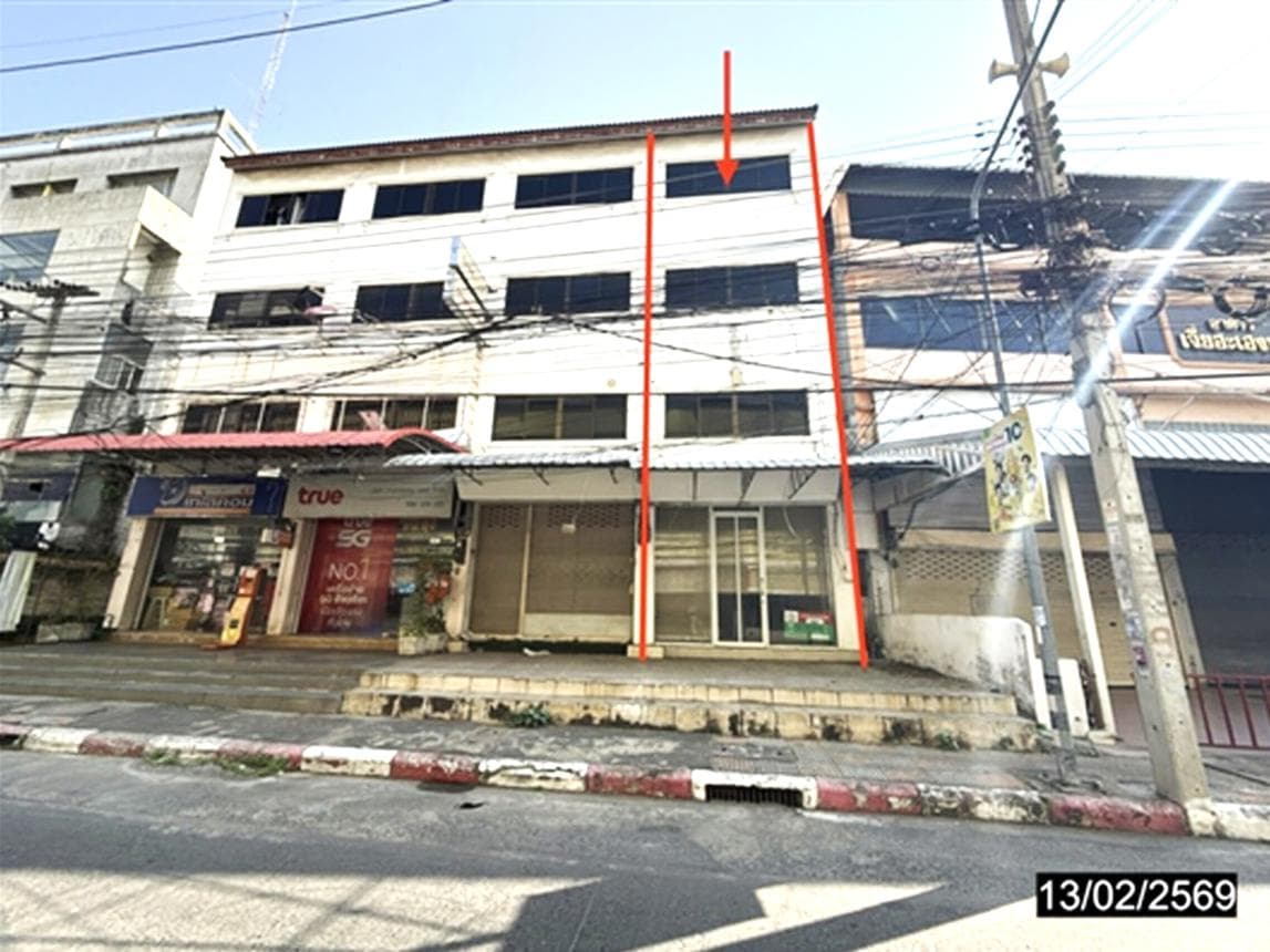 อาคารพาณิชย์ 6 ห้องนอน พื้นที่ 216 ตร.ม. ทำเลศักยภาพ ปากน้ำโพ เมืองนครสวรรค์ นครสวรรค์