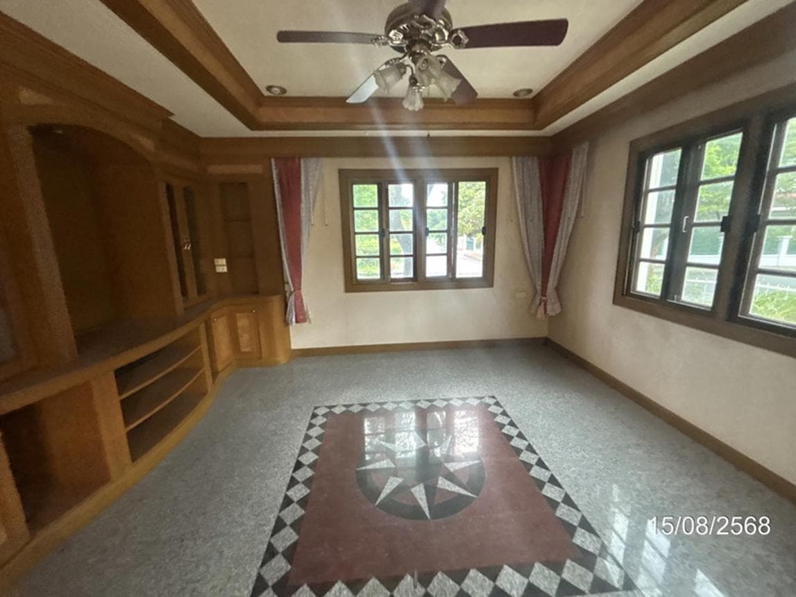 บ้านเดี่ยว แลนด์ แอนด์ เฮ้าส์ พาร์ค โคราช 5 ห้องนอน พื้นที่ 257.48 ตร.ม. ทำเลศักยภาพ หนองจะบก เมืองนครราชสีมา นครราชสีมา