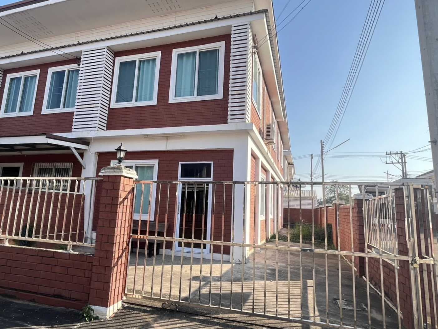 บ้านในหมู่บ้านพิษณุชัยปาร์ค (ท่าทอง) พิษณุโลก ทำเลดี คุ้มค่าทุกการลงทุนเพื่อคุณภาพชีวิตที่ดีกว่า