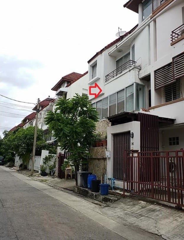 ทาวน์เฮ้าส์ สินธานี รัชดา-ลาดพร้าว 80 วังทองหลาง