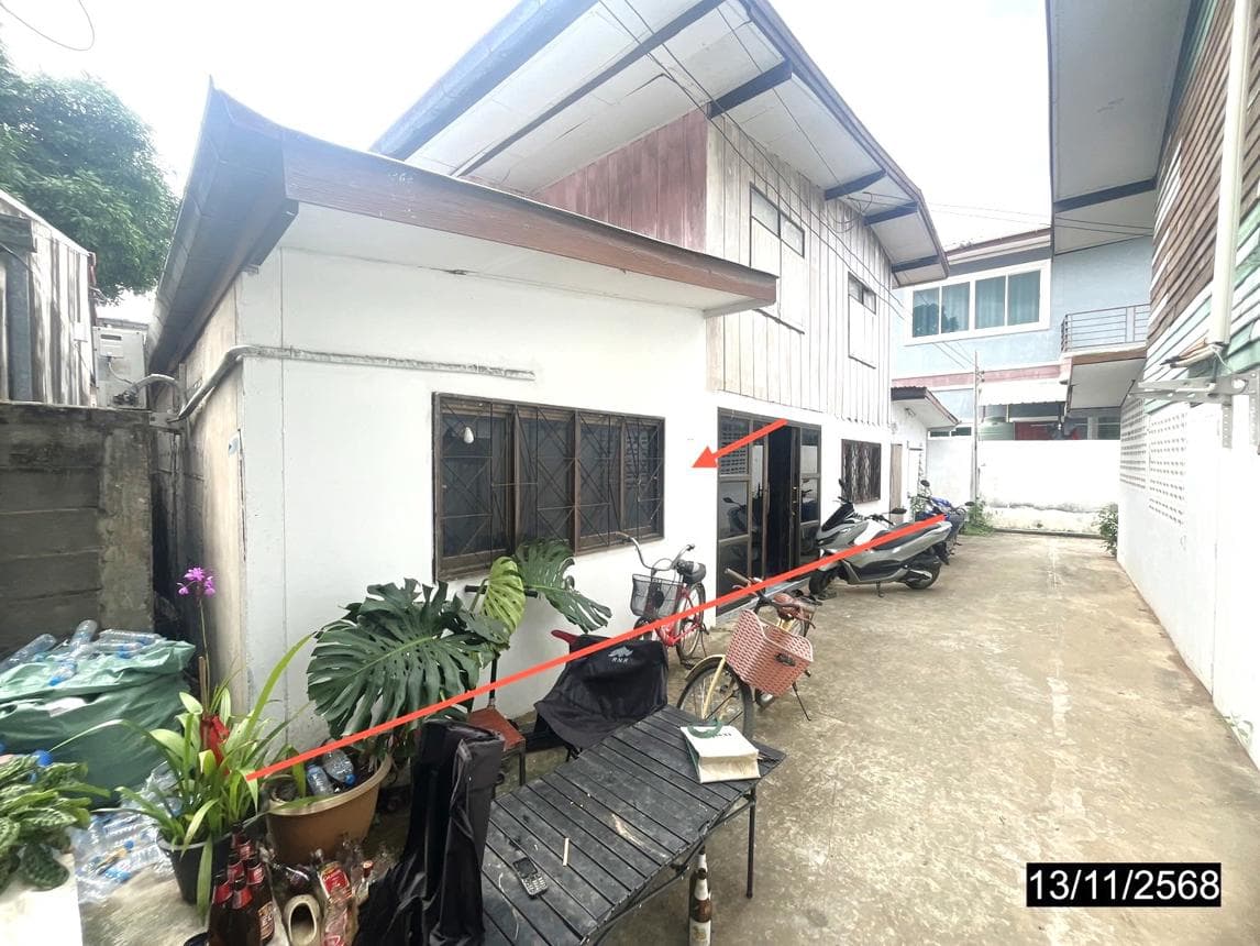 บ้านเดี่ยว หลุบ เมืองกาฬสินธุ์ กาฬสินธุ์ พื้นที่ 43.4 ตร.ว. พื้นที่ใช้สอย 204 ตร.ม. 2 ห้องนอน 1 ห้องน้ำ