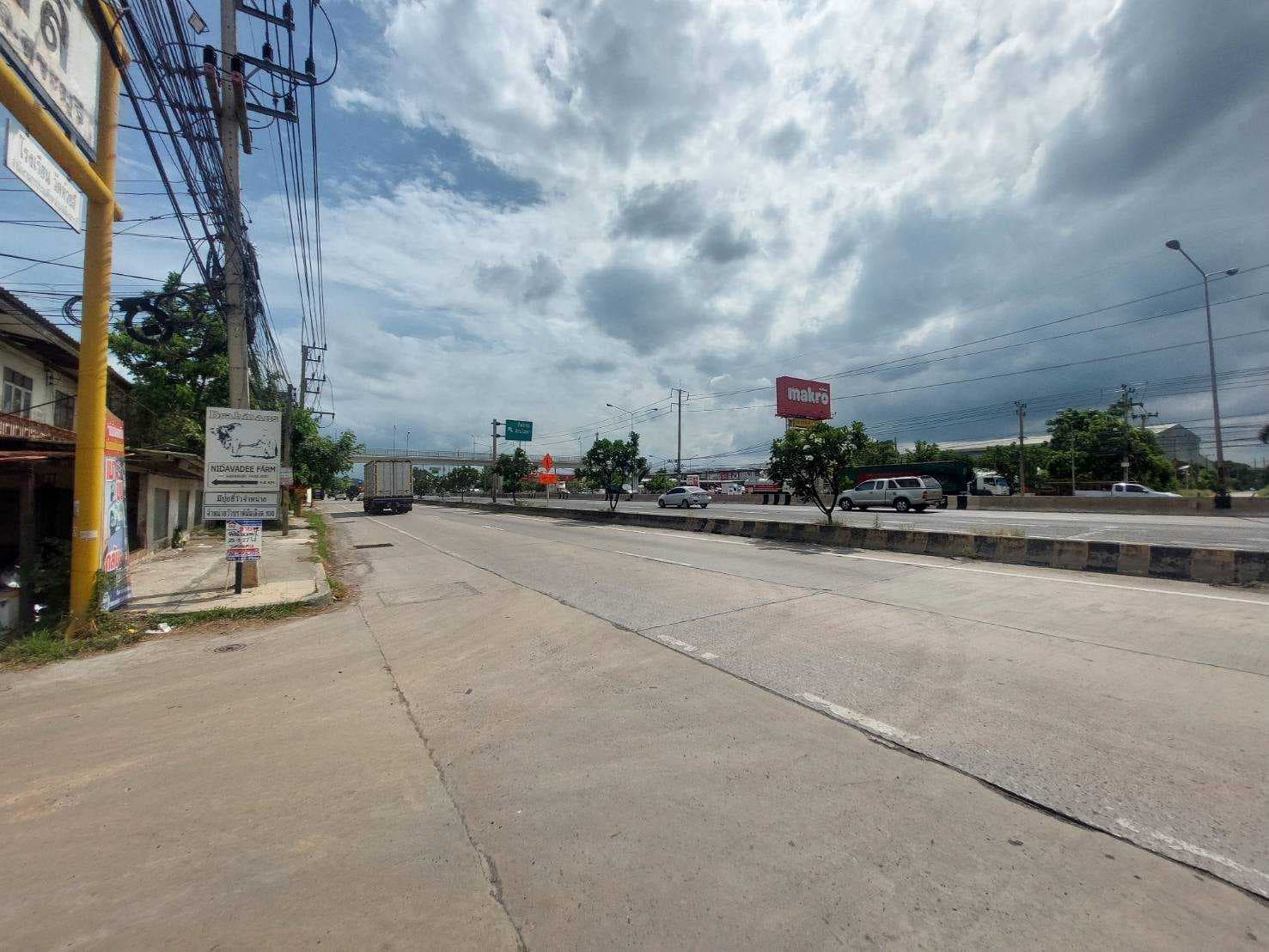 ขายที่ดิน ห่างถนนมิตรภาพเพียง 400 เมตรขาเข้ากรุงเทพฯ เป็นแหล่งศูนย์รวมธุรกิจดังจ.สระบุรี