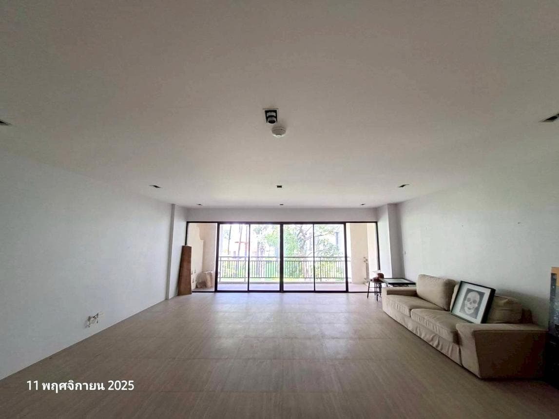 ขายคอนโดมิเนียม สานติ พูรา คอนโดมิเนียม ปากน้ำปราณ ปราณบุรี ประจวบคีรีขันธ์ พื้นที่ใช้สอย 143.76 ตร.ม. 3 ห้องนอน 3 ห้องน้ำ