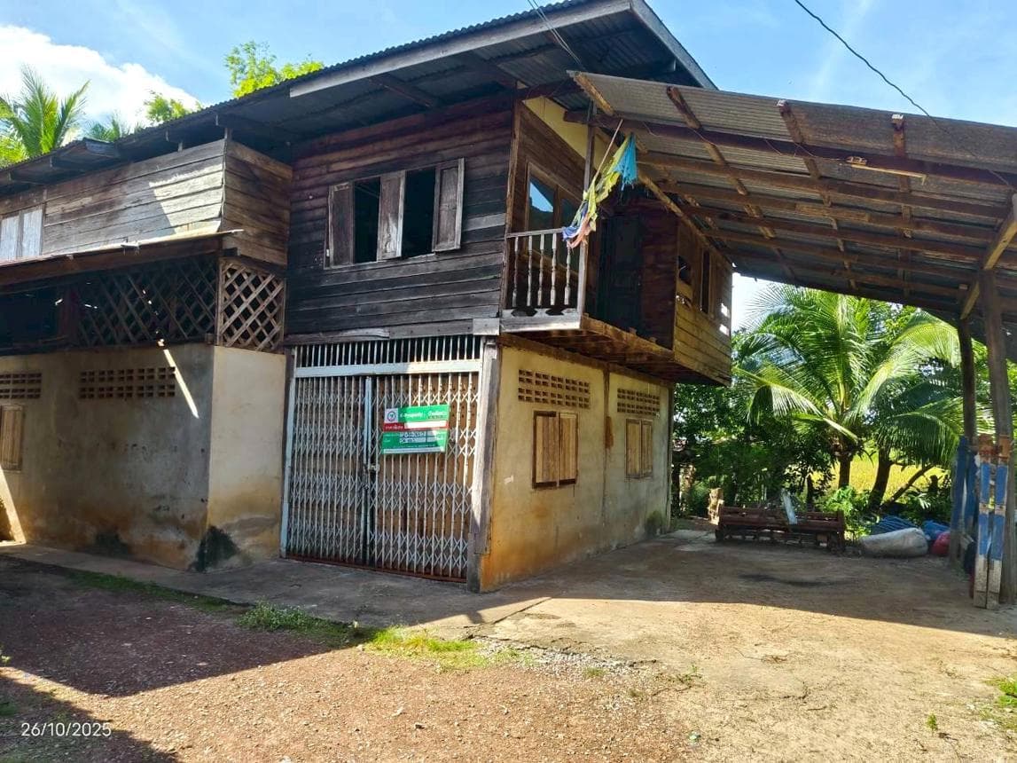 บ้านเดี่ยว 1 ห้องนอน 1 ห้องน้ำ พื้นที่ 214.5 ตร.ม. ทำเลสงบ ใจกลางอำเภอเพ็ญ จ.อุดรธานี