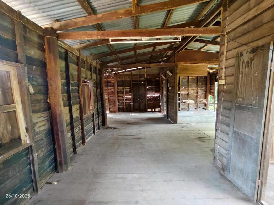 บ้านเดี่ยว 1 ห้องนอน 1 ห้องน้ำ พื้นที่ 214.5 ตร.ม. ทำเลสงบ ใจกลางอำเภอเพ็ญ จ.อุดรธานี