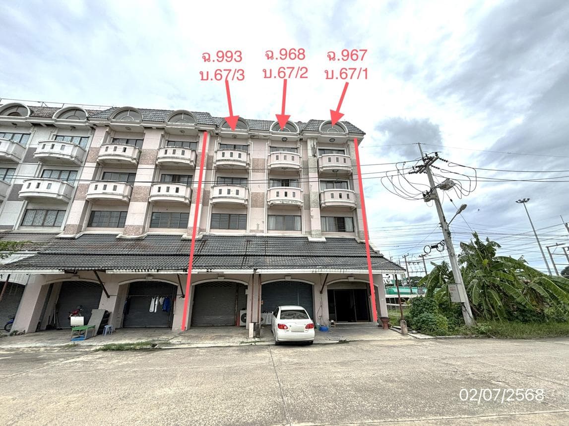 ขายอาคารพาณิชย์โครงการใหญ่พิเศษ พื้นที่ใช้สอย 816 ตร.ม. 12 ห้องน้ำ โครงการกฤษดา ซิตี้ กอล์ฟฮิลล์ 26 ทำเลดี นครชัยศรี นครปฐม