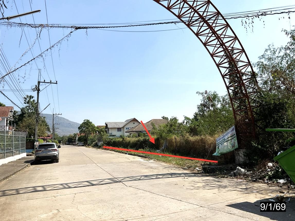 ที่ดินว่างเปล่า บ้านรุ้งเพชร หนองไผ่ ชุมแพ ขอนแก่น เนื้อที่ 76 ตร.ว. ทำเลดีเดินทางสะดวก ใกล้แหล่งชุมชน ราคาพิเศษ 3.03 ล้าน