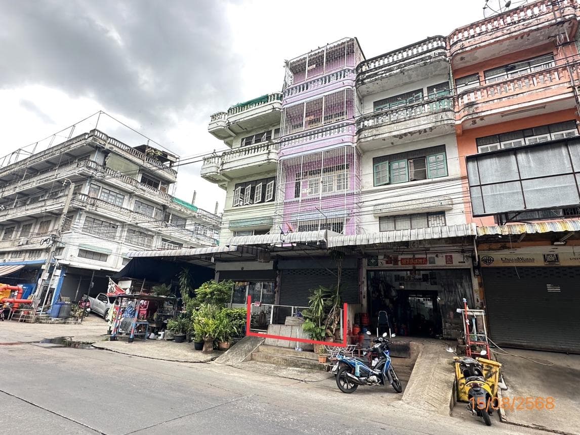 อาคารพาณิชย์ 3 ห้องนอน พื้นที่ 350 ตร.ม. โครงการวงแหวนแสงประทีป ทำเลศักยภาพ ท่าข้าม เขตบางขุนเทียน กรุงเทพมหานคร