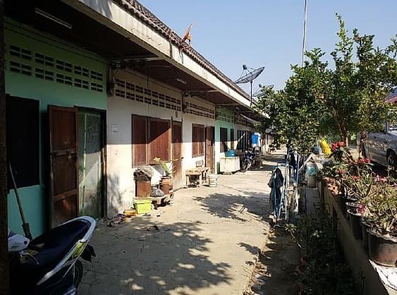 อาคารพาณิชย์ บ้านโป่ง-ราชบุรี