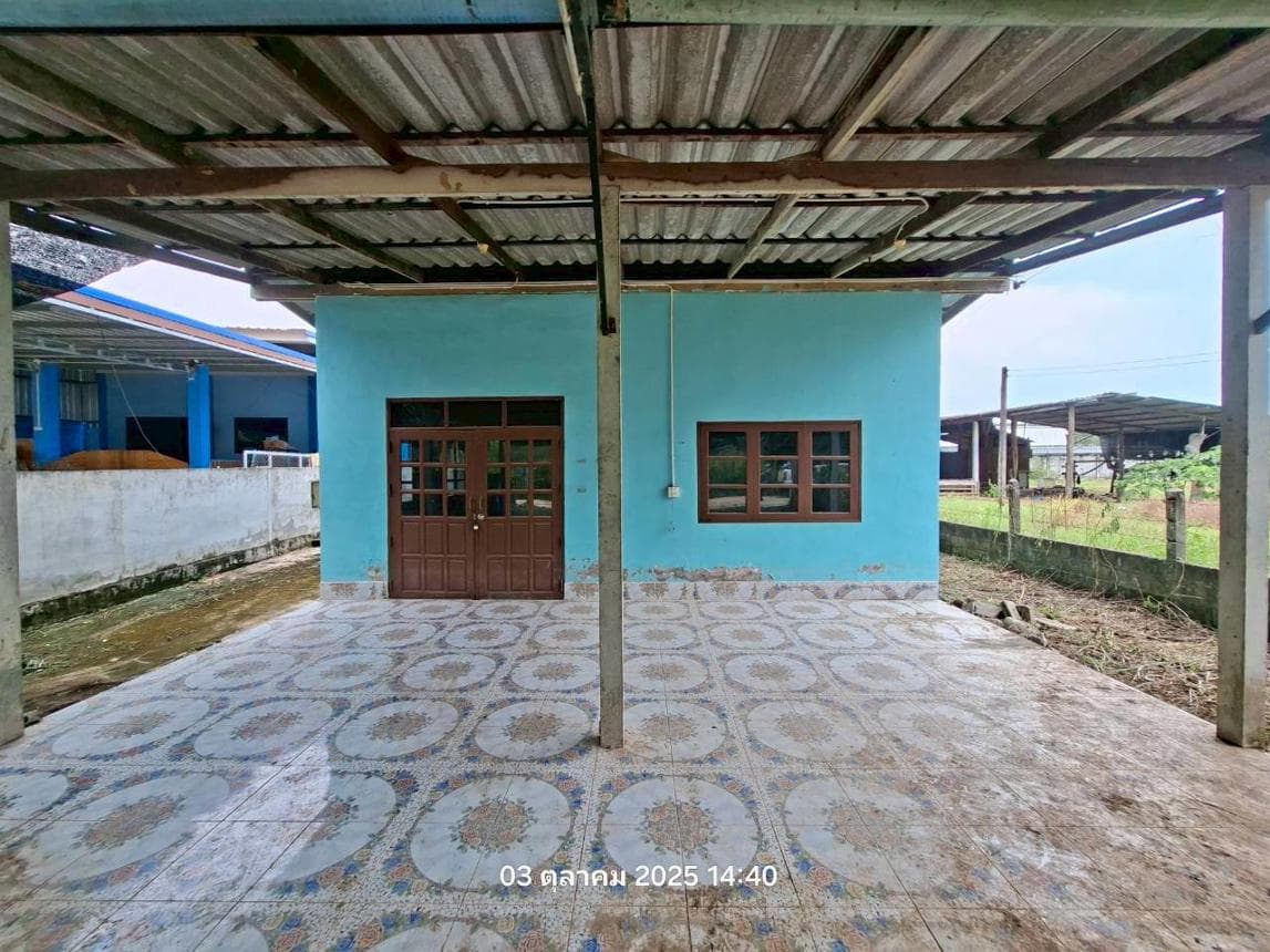 บ้านเดี่ยว ทางเกวียน แกลง ระยอง 2 ห้องนอน 2 ห้องน้ำ พื้นที่กว้างขวาง 145 ตร.ม. ทำเลใจกลางย่านชุมชน เดินทางสะดวก ราคาพิเศษ 1.93 ล้าน