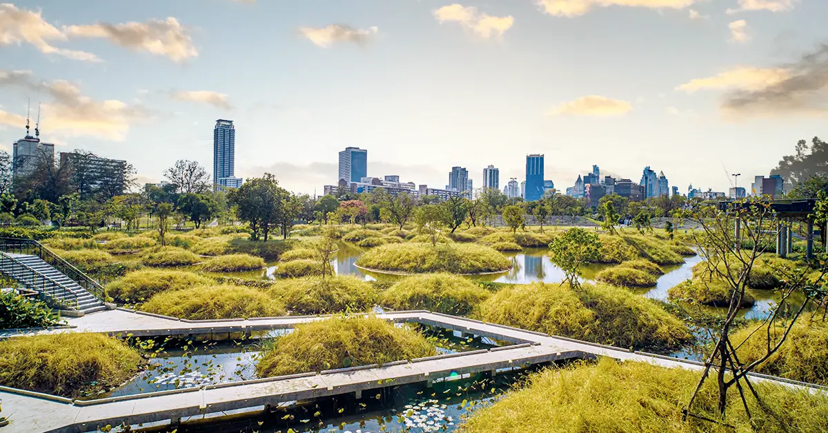 อโศก ทองหล่อ